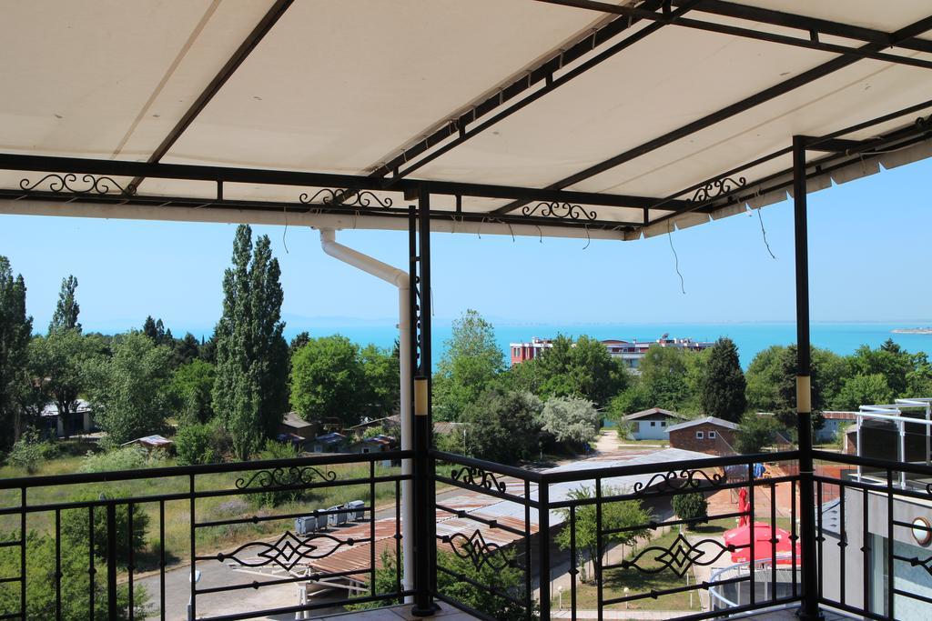 Flowers Apartments Nesebar Exterior foto